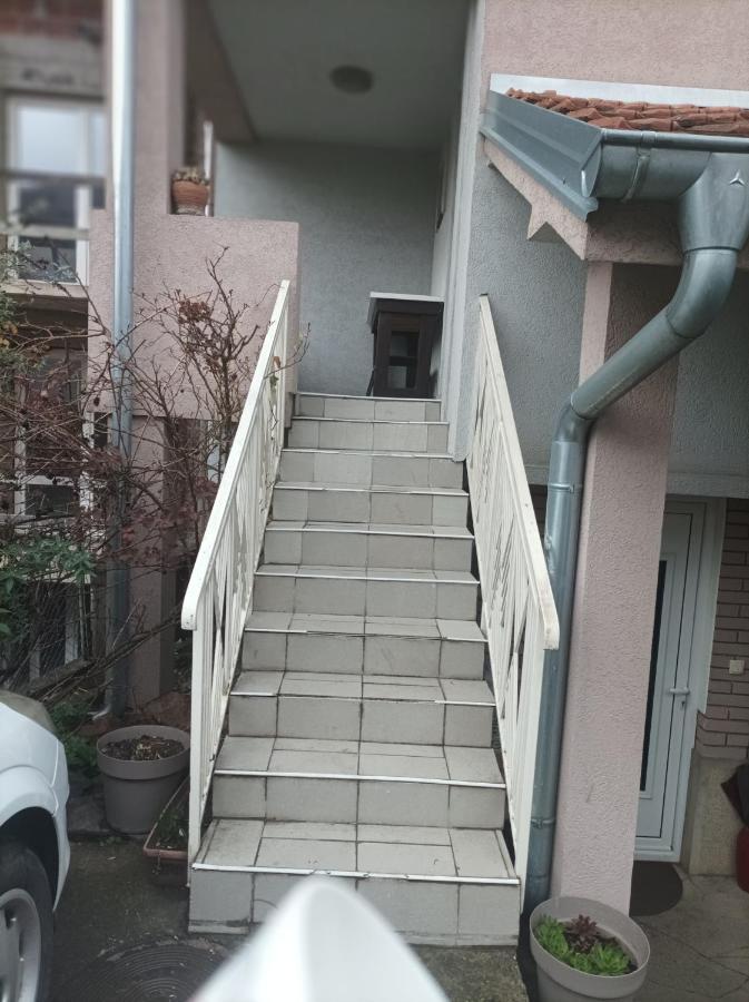 Apartmani Biljana Lazic Vrnjačka Banja Esterno foto