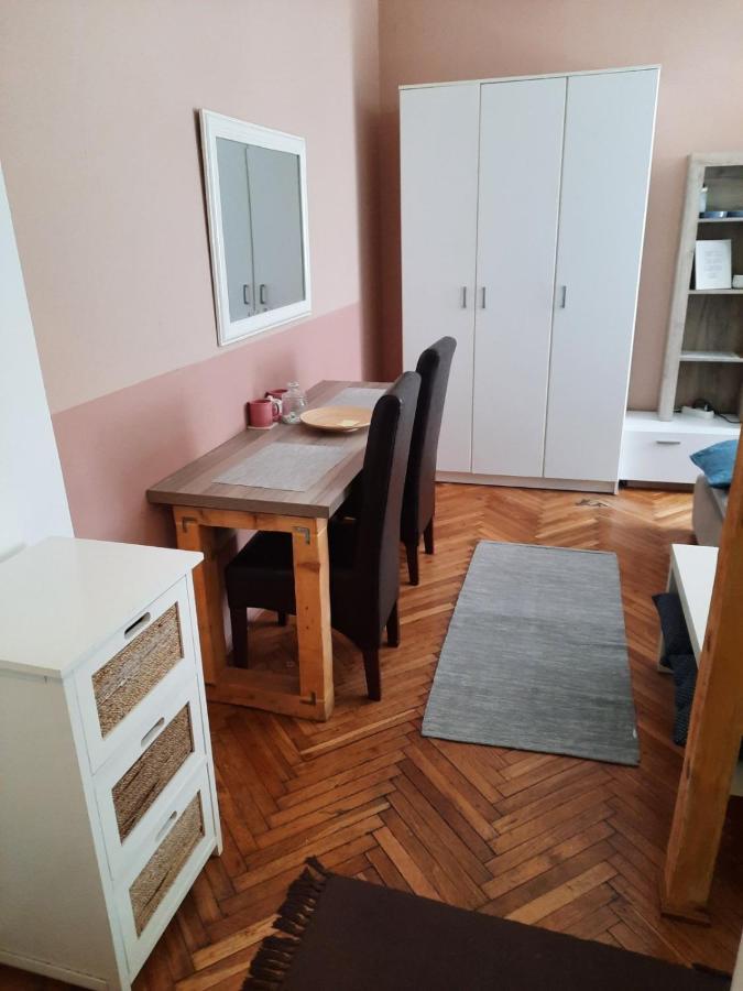 Apartmani Biljana Lazic Vrnjačka Banja Esterno foto