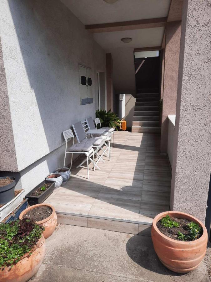 Apartmani Biljana Lazic Vrnjačka Banja Esterno foto