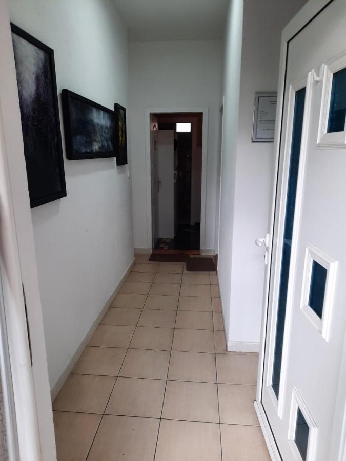 Apartmani Biljana Lazic Vrnjačka Banja Esterno foto