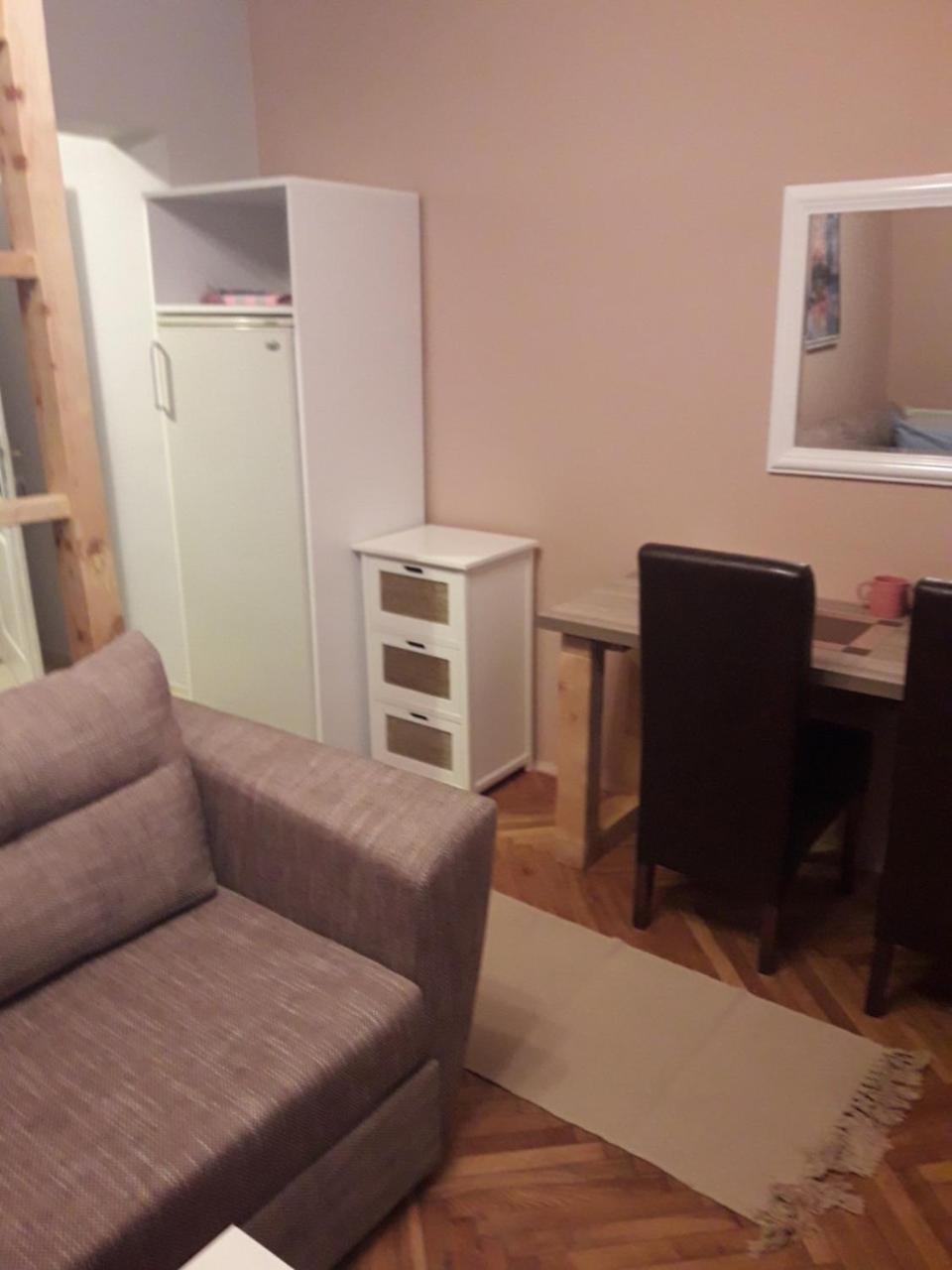 Apartmani Biljana Lazic Vrnjačka Banja Esterno foto